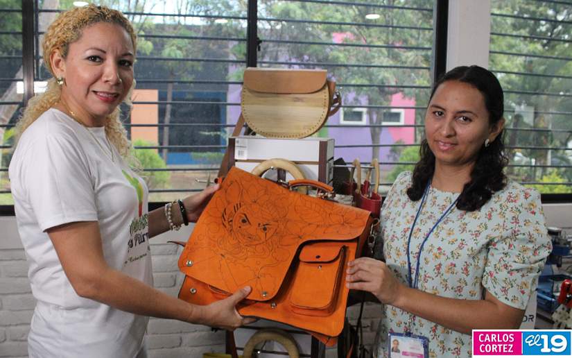 <strong>Emprendedores inician curso de Diseño de Producto y Gestión de Marca</strong>