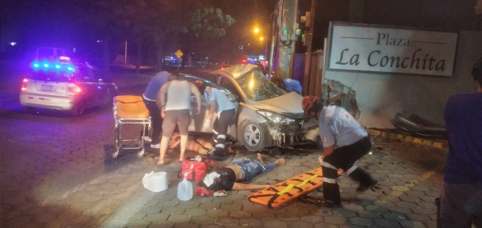 Accidente vial deja tres lesionados y un fallecido en Managua