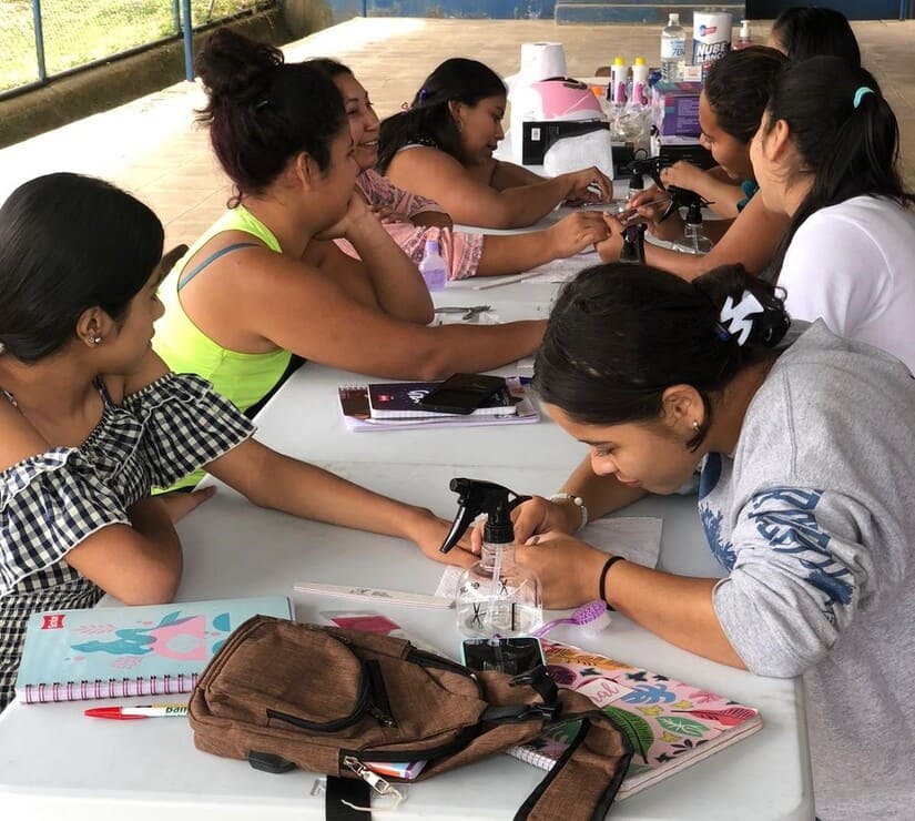 Nicaragua supera matrícula en las escuelas de oficios en 2023