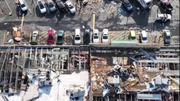 Cifra de muertos supera los 26 tras paso de tornados por EE.UU.