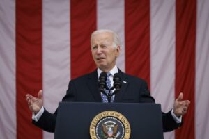 EE.UU. podría imponer sanciones a Uganda por su nueva ley contra la homosexualidad