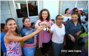 Gobierno sandinista entregará 300 viviendas y lotes a madres nicaragüenses