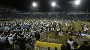 CONCACAF: “Apoyaremos todo esfuerzo encaminado a esclarecer lo sucedido en el estadio”