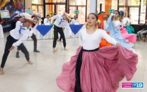 Gobierno ha atendido a más de 200 mil niños en programas Arte, cultura y tradición