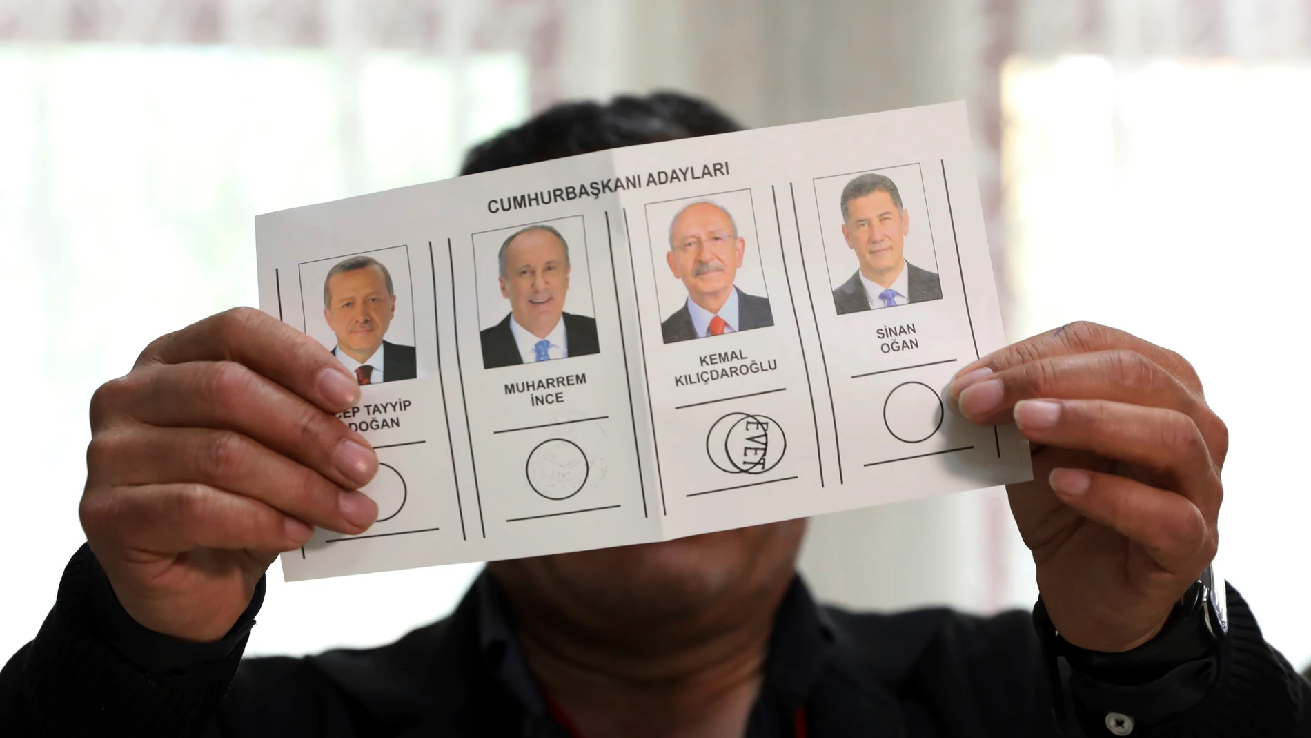 Türkiye irá a segunda vuelta presidencial