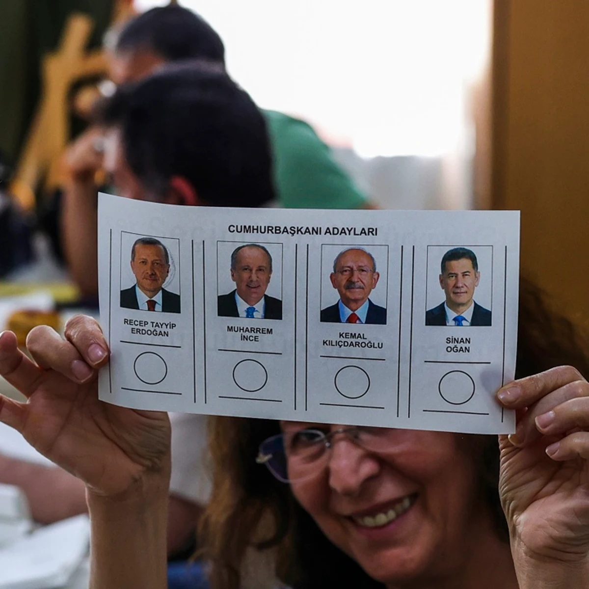 Primeros resultados del recuento de votos: Erdogan lidera en las elecciones en Turquía