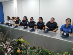 Quince mujeres son promovidas en el Sistema Penitenciario Nacional
