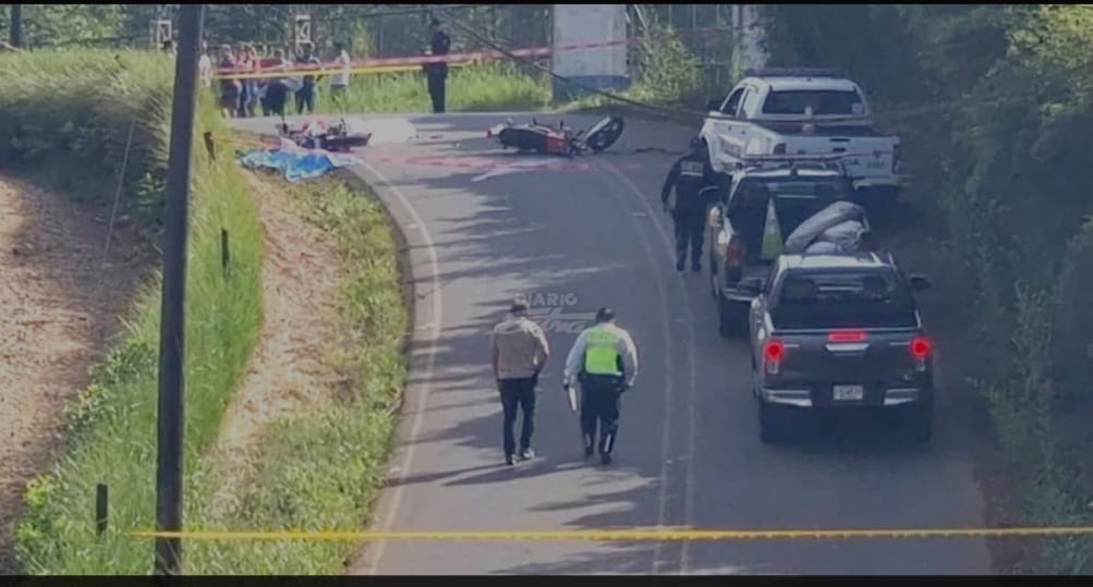 Nicaragüense falleció al chocar contra una moto en Alajuela