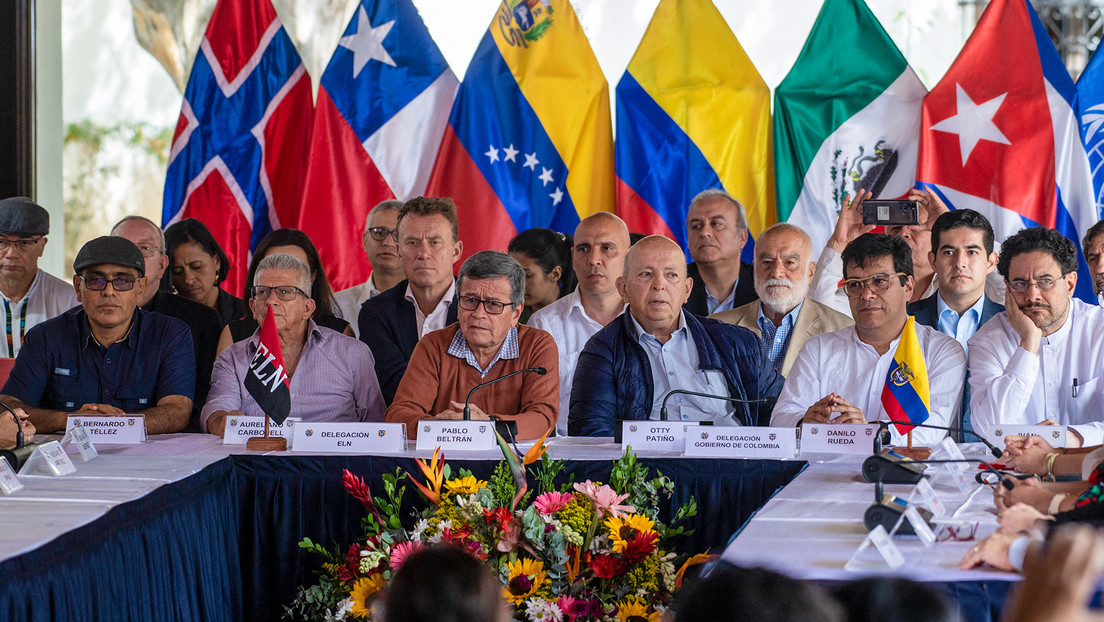 Gobierno de Colombia y el ELN abren el tercer ciclo de diálogo en Cuba