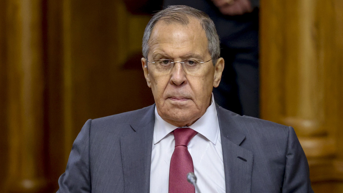 Lavrov: “No se puede curar la obsesión de Occidente por su supremacía”