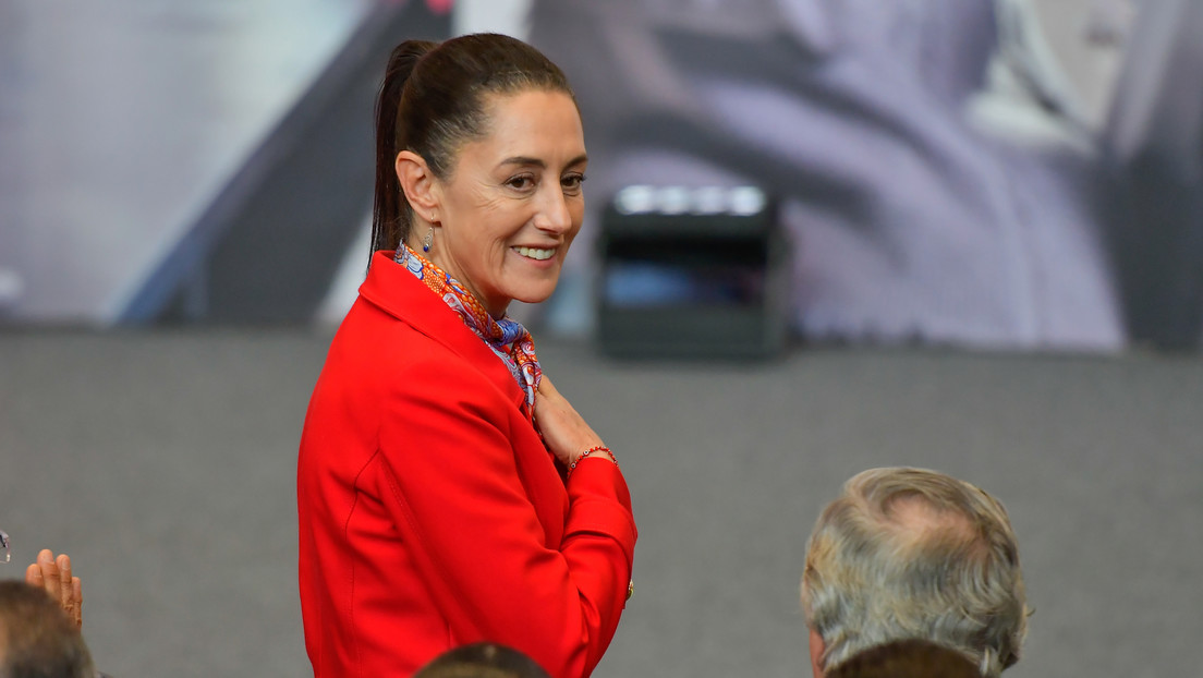 Sheinbaum deja jefatura de gobierno de Ciudad de México para competir con Ebrard en las internas