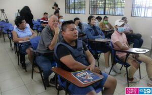 Minsa promueve uso de plantas medicinales en personas con VIH