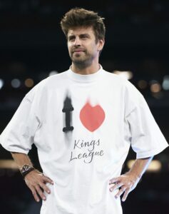 Gerard Piqué responde a quienes le abuchean y gritan el nombre de Shakira: "No sois nadie"