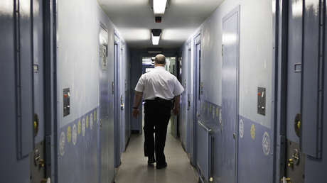 Reclusa ve morir a su bebé recién nacido tras 12 horas de parto no asistido dentro de su celda