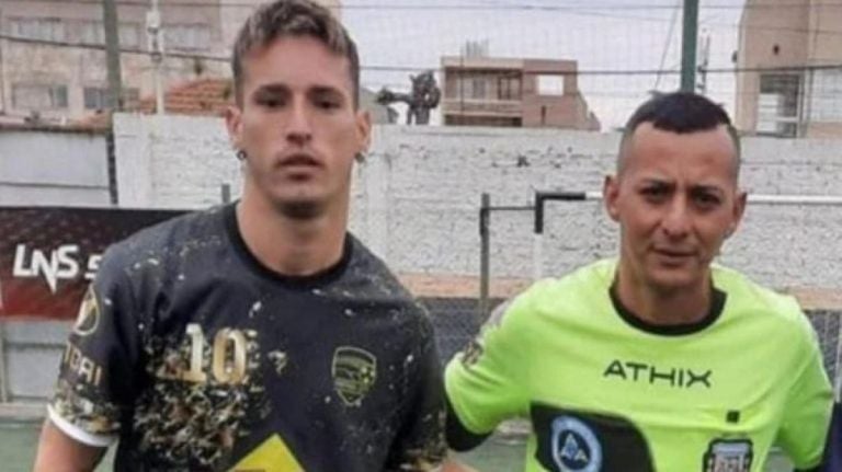 Se suicida un futbolista argentino que pateó en la cabeza a un árbitro durante un partido