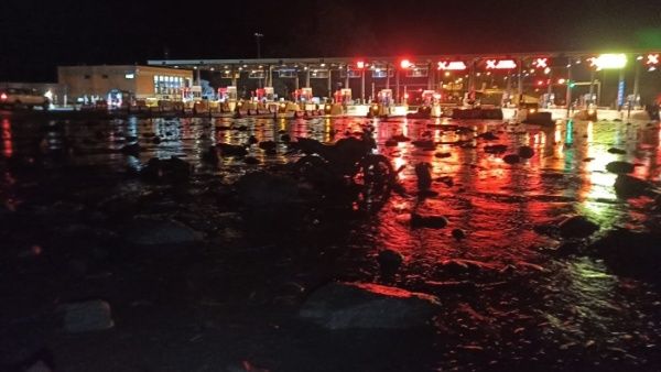 Al menos ocho muertos tras avalancha en Cundinamarca, Colombia