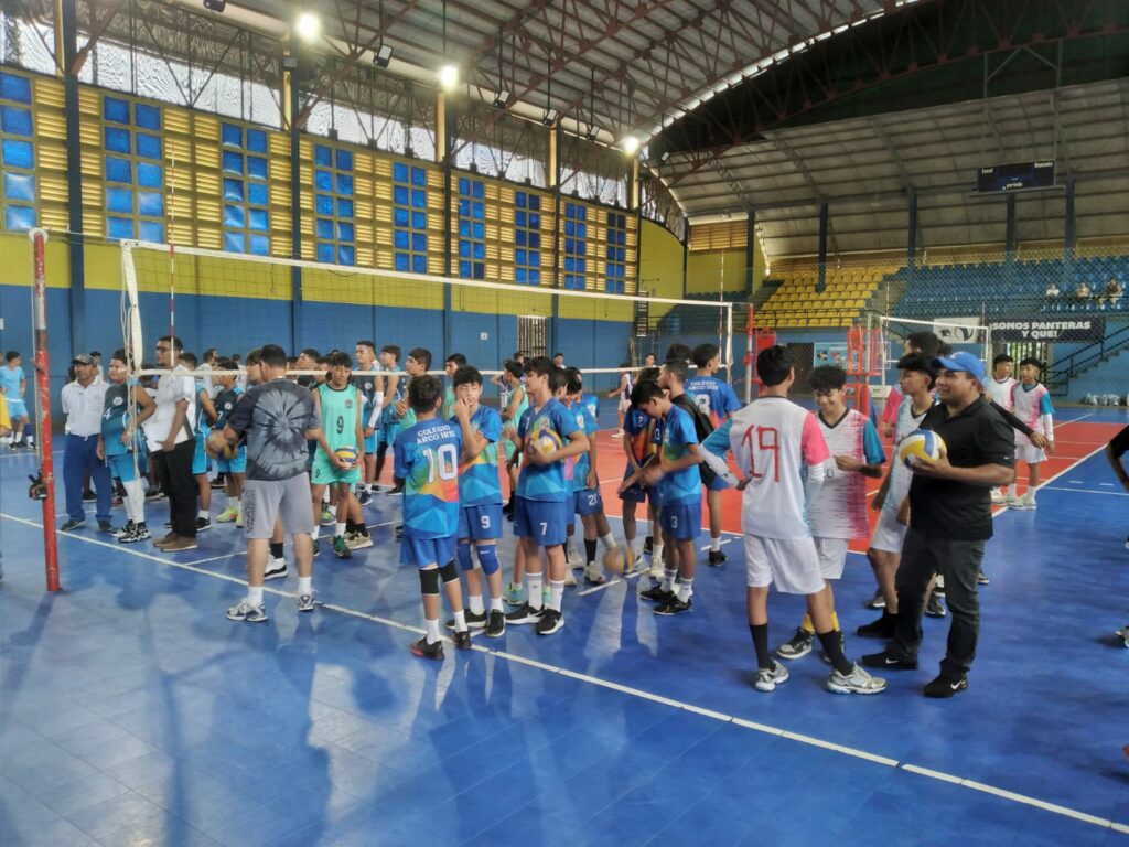Con 19 equipos de voleibol inician los Juegos Escolares  Intermedios