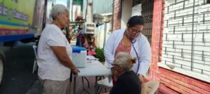 Brigada brinda asistencia médica a familias del barrio San Sebastián en Managua