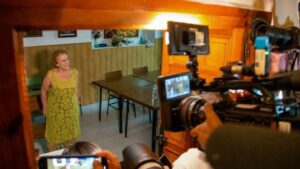 Madre de Luis Rubiales pone fin a encierro y huelga de hambre