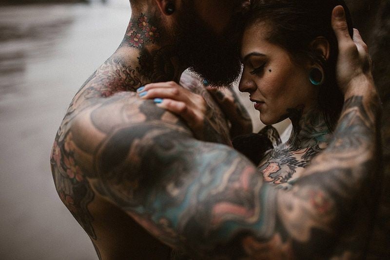Qué es la estigmatofilia, cuando la atracción sexual se centra en piercings, tatuajes o cicatrices