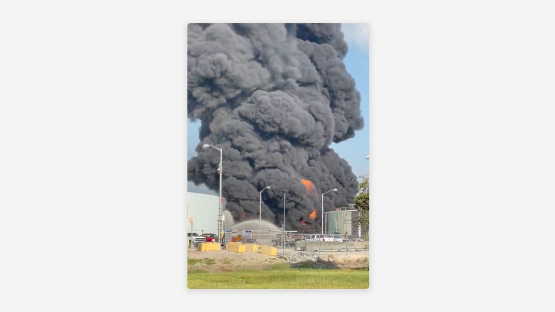 Se incendia una planta de refinería en EE.UU.