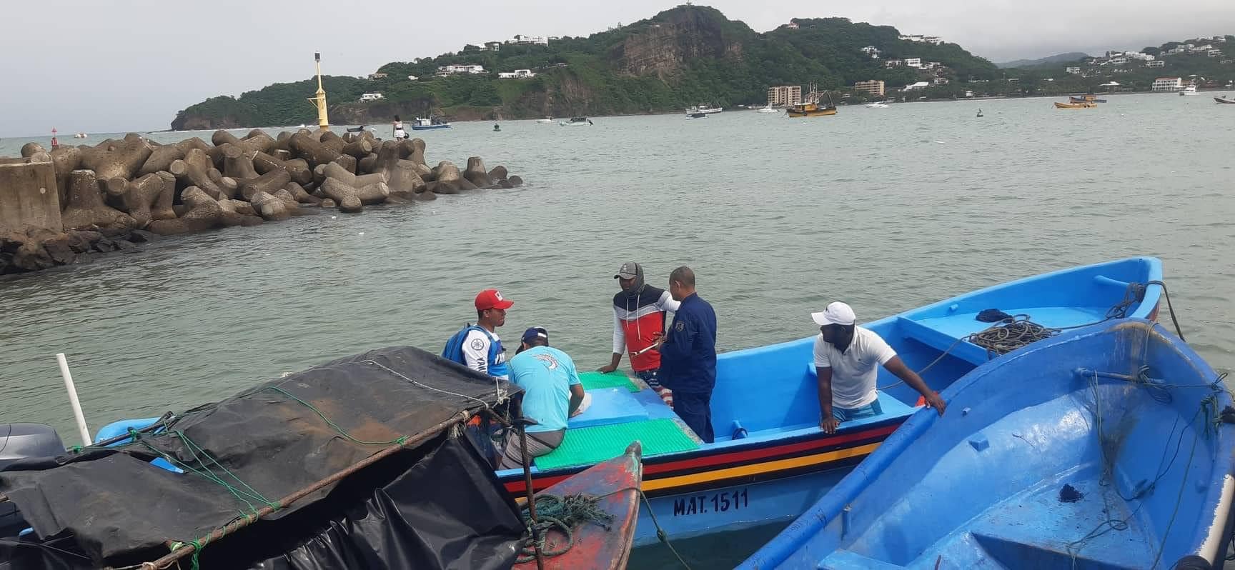 Autoridades buscan a 6 pescadores desaparecidos de la embarcación “La Prima”
