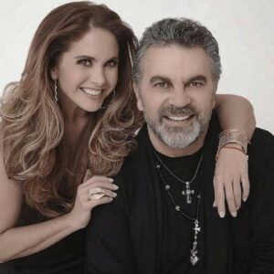 “Vamos a envejecer juntos”: Mijares contesta si regresaría con Lucero