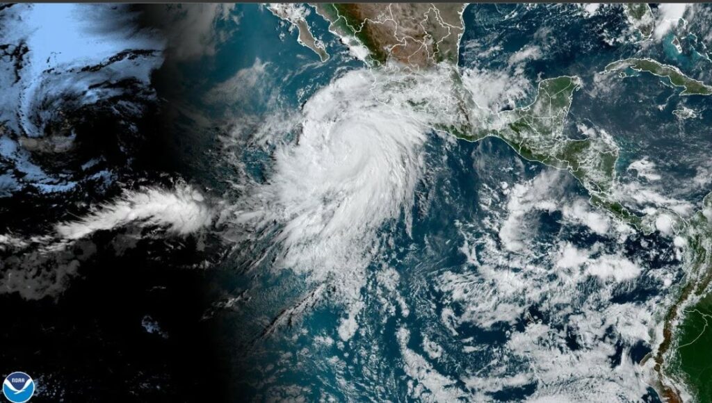 El huracán Hilary se cobra la vida de una persona en México