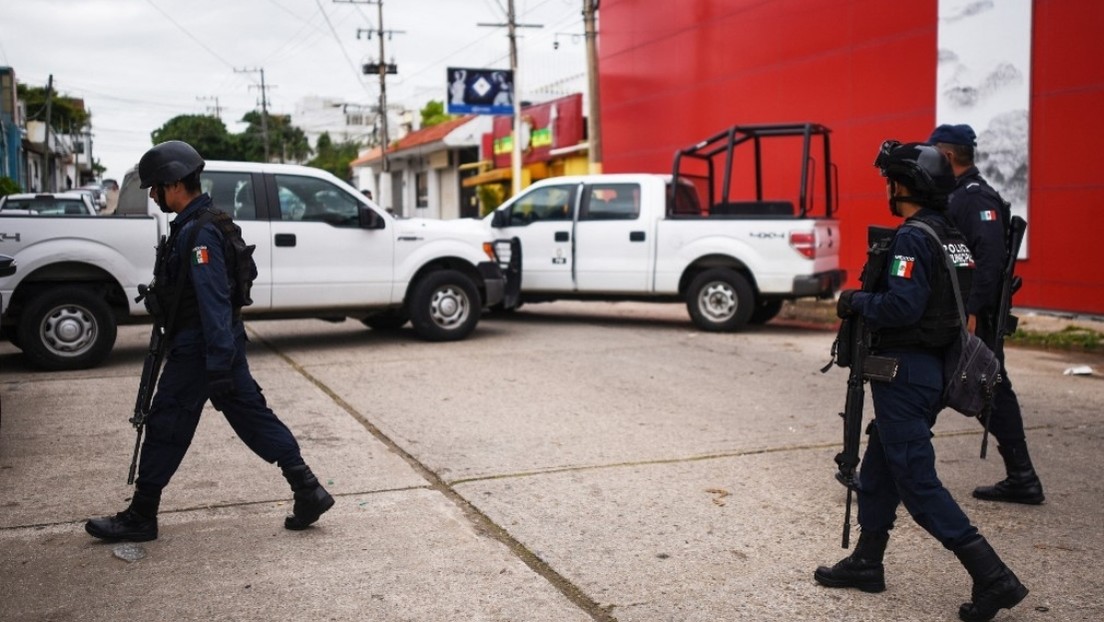 “Podrían ser más de 13 cuerpos”: hallan restos humanos dentro de congeladores en México