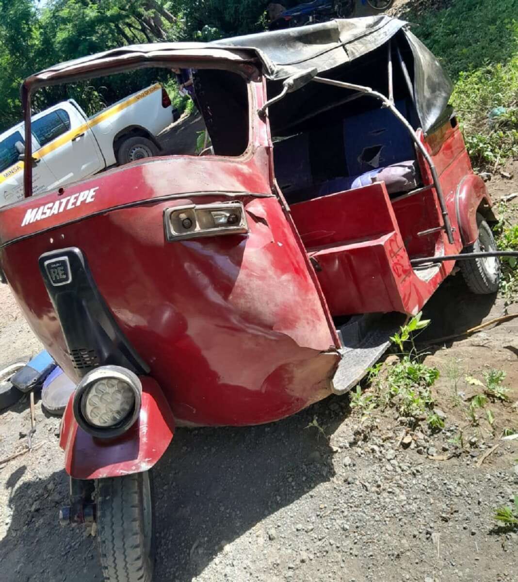 Accidente por fallas mecánicas de mototaxi provoca la muerte de un pasajero en Masaya