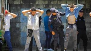 Suman 18 capturados en cerco militar de Cabañas, El Salvador