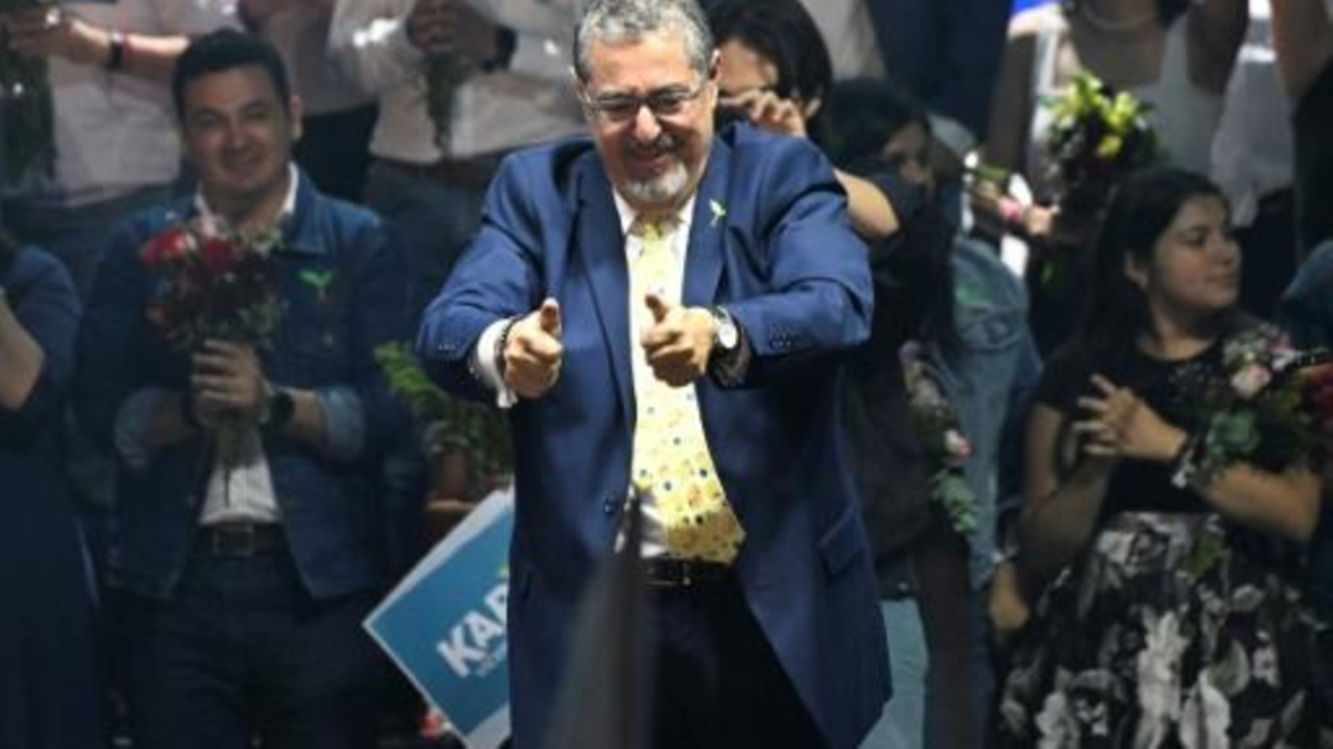 Presidente electo de Guatemala propone reanudar transición