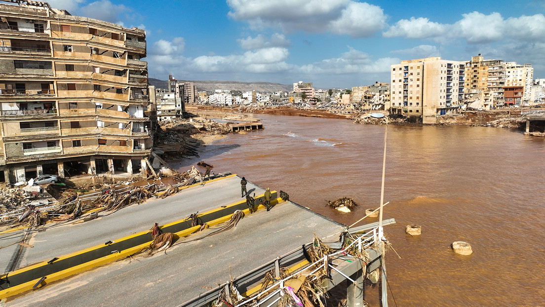 “El mar arroja decenas de cadáveres”: Libia pide más bolsas mortuorias ante el peligro de epidemia