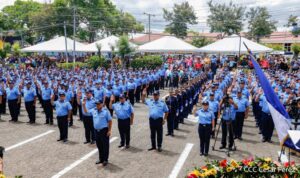 Policía asciende a más de 3 mil agentes para fortalecer su jerarquía  y mejorar operatividad