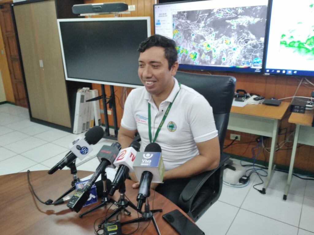 Dos ondas tropicales ingresarán esta semana al país