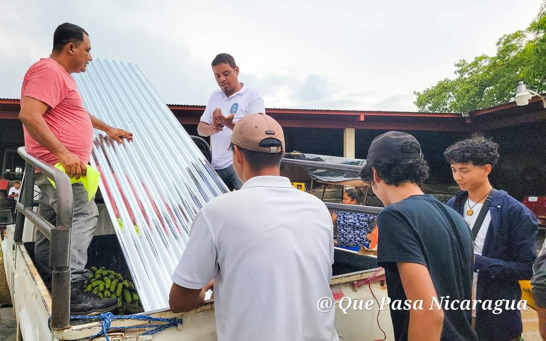Once familias reciben materiales de construcción en Ocotal