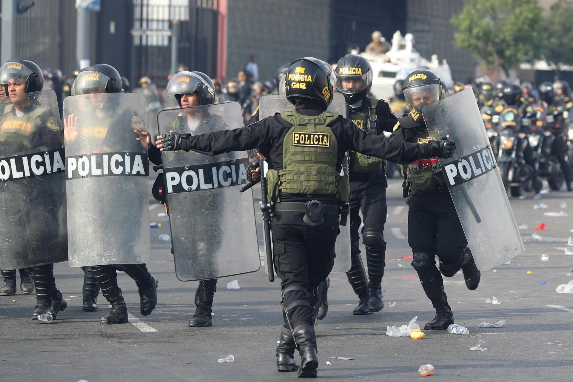 Fiscalía de Perú investigará masacre de Puno durante las protestas en contra de Boluarte