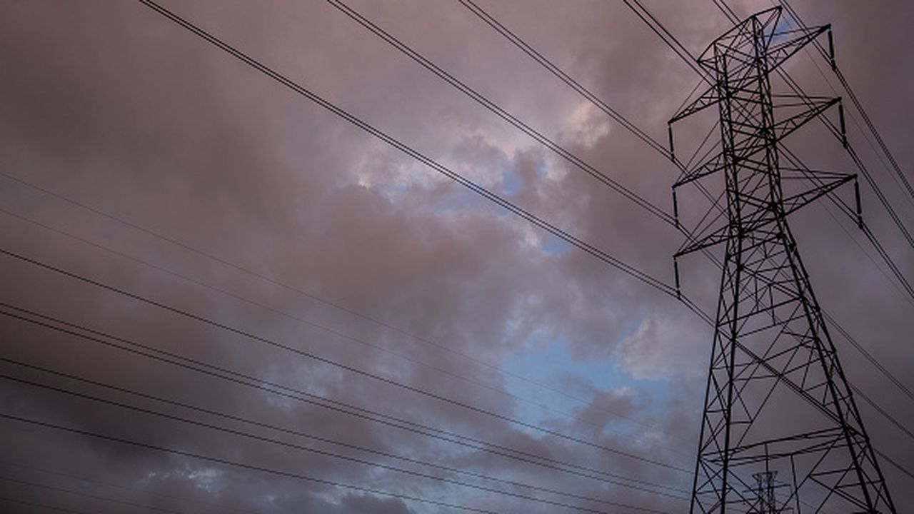 Inician los cortes de energía en Ecuador por la intensa sequía que afecta al país