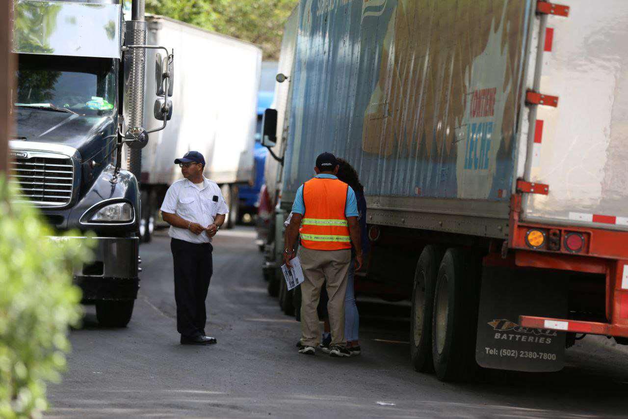 Visas a transportistas obliga a reunirse a Honduras y Costa Rica
