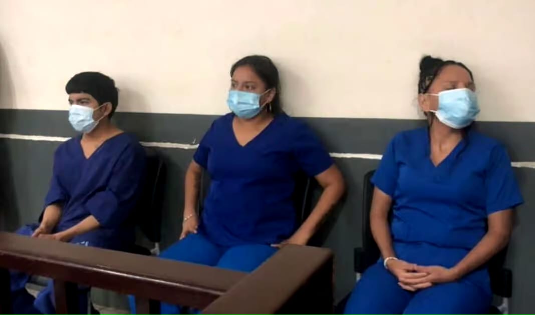 Dictan 92 años de prisión a madre e hijos por parricidio en Managua