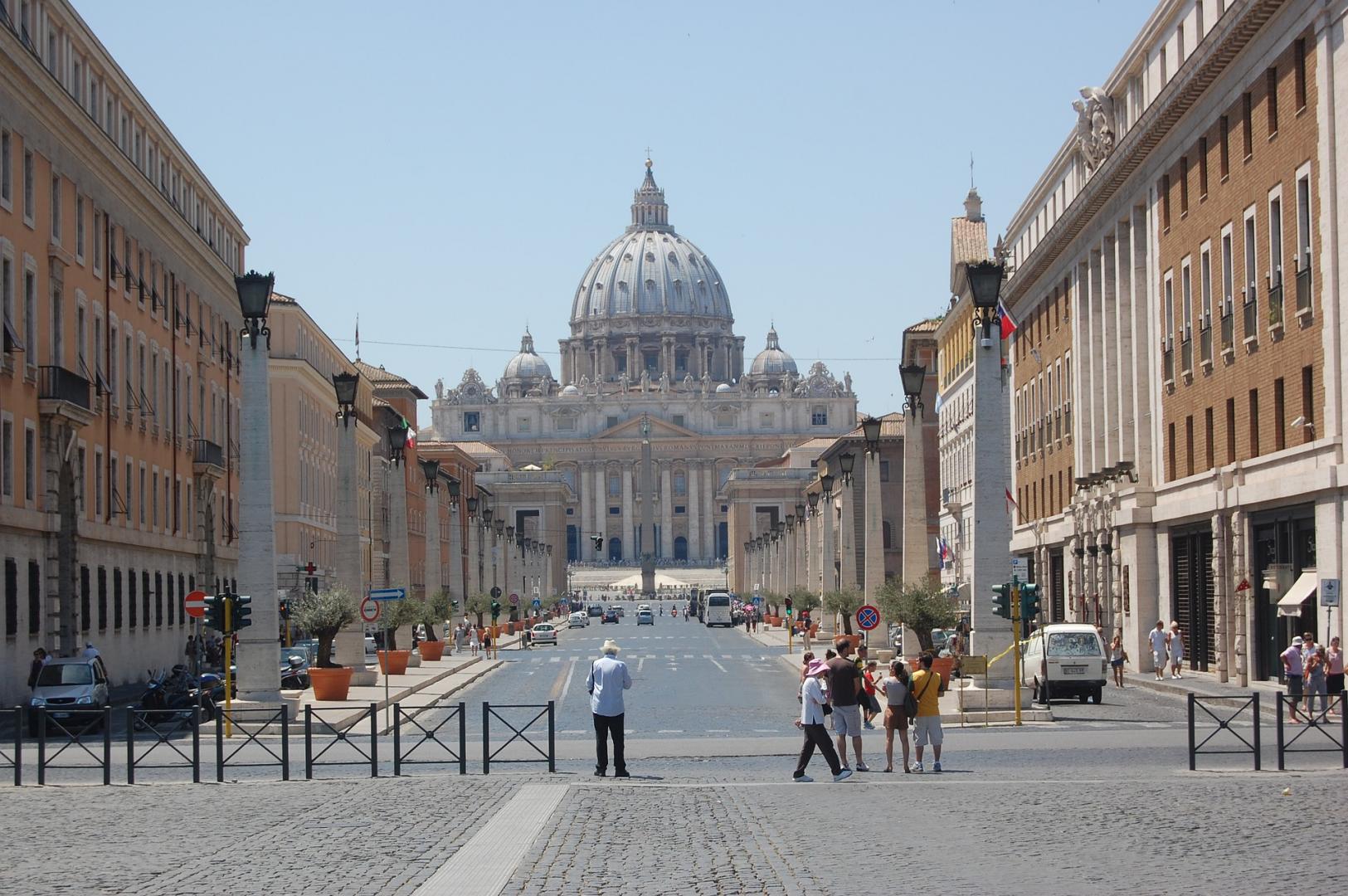 Traslado de 12 sacerdotes procesados a Roma refleja buena voluntad del gobierno