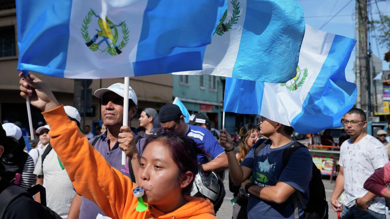 Tensión política crece en Guatemala mientras anuncian aumento de protestas populares