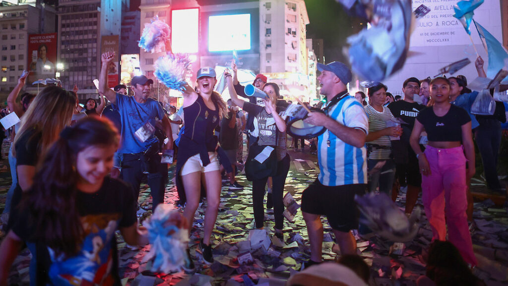 Las amenazas que marcan la celebración de Milei