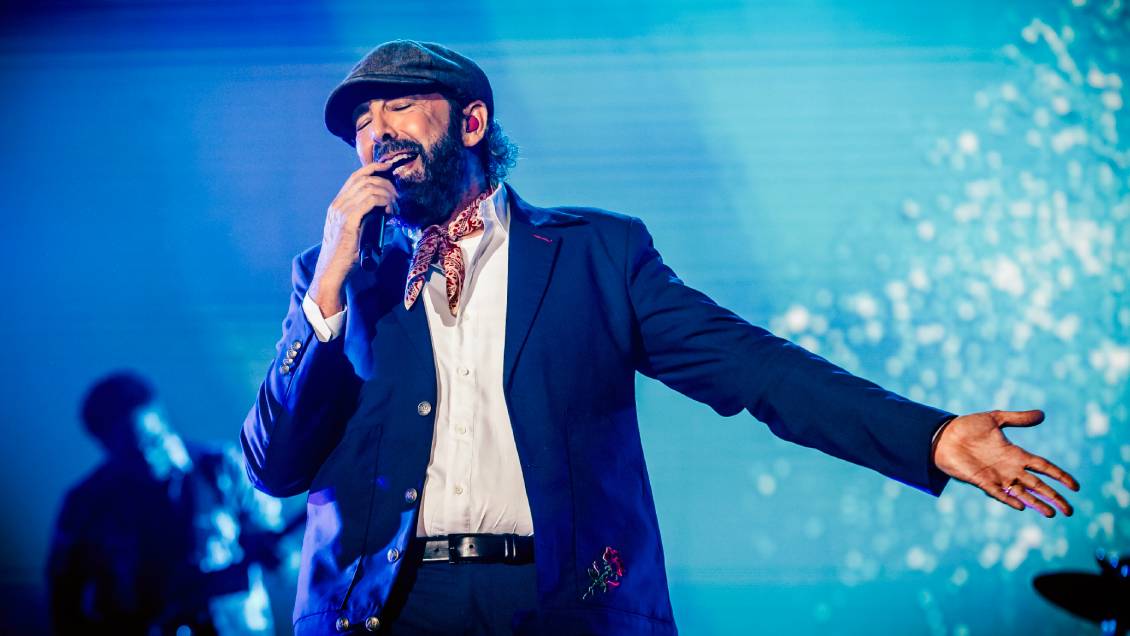 Juan Luis Guerra no pierde la emoción por los Grammy