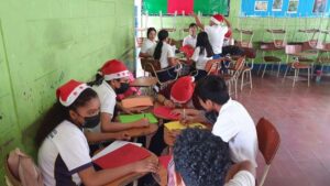 Inician preparativos navideños en las escuelas primarias de Nicaragua