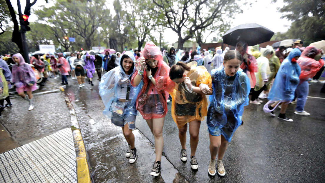 Alerta, vuelos cancelados y concierto suspendido por tormentas intensas en Buenos Aires