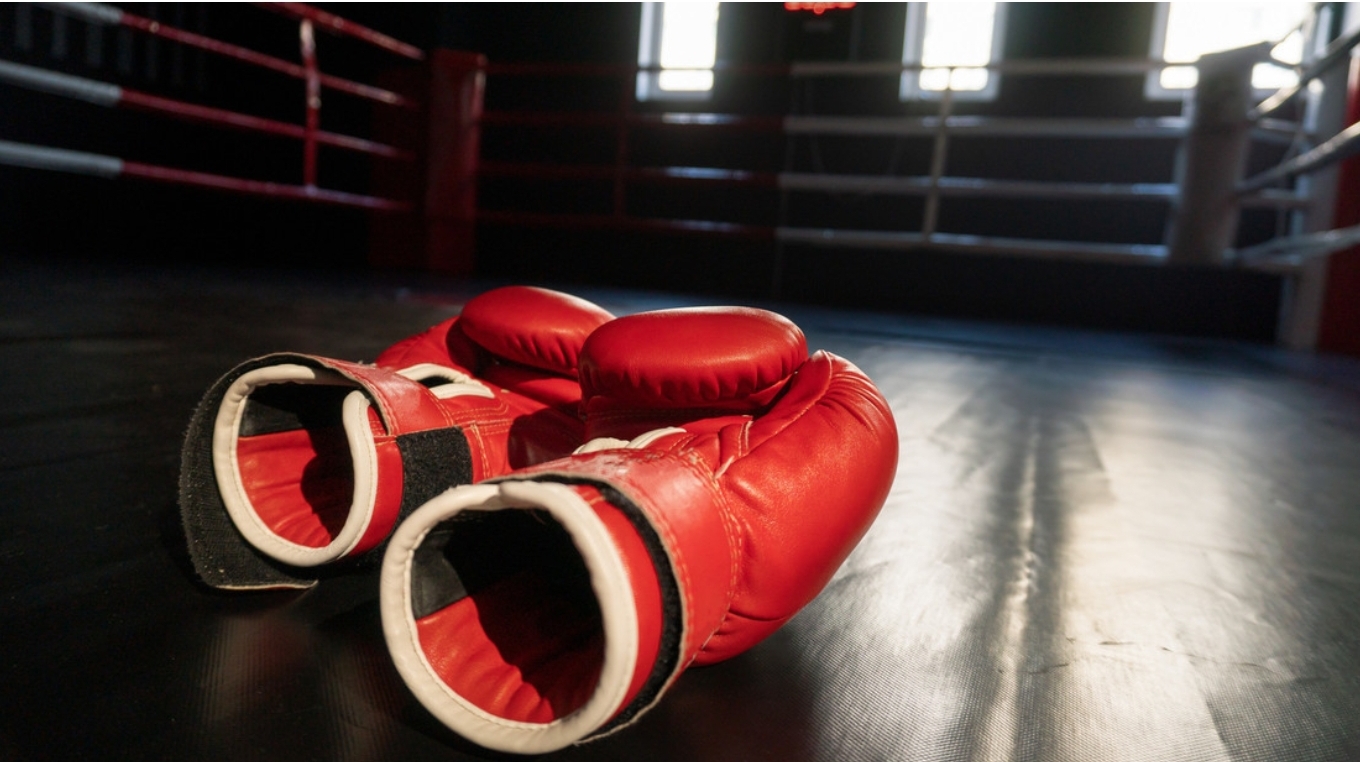 Permiten en EE.UU. a personas trans participar en torneos femeninos de boxeo