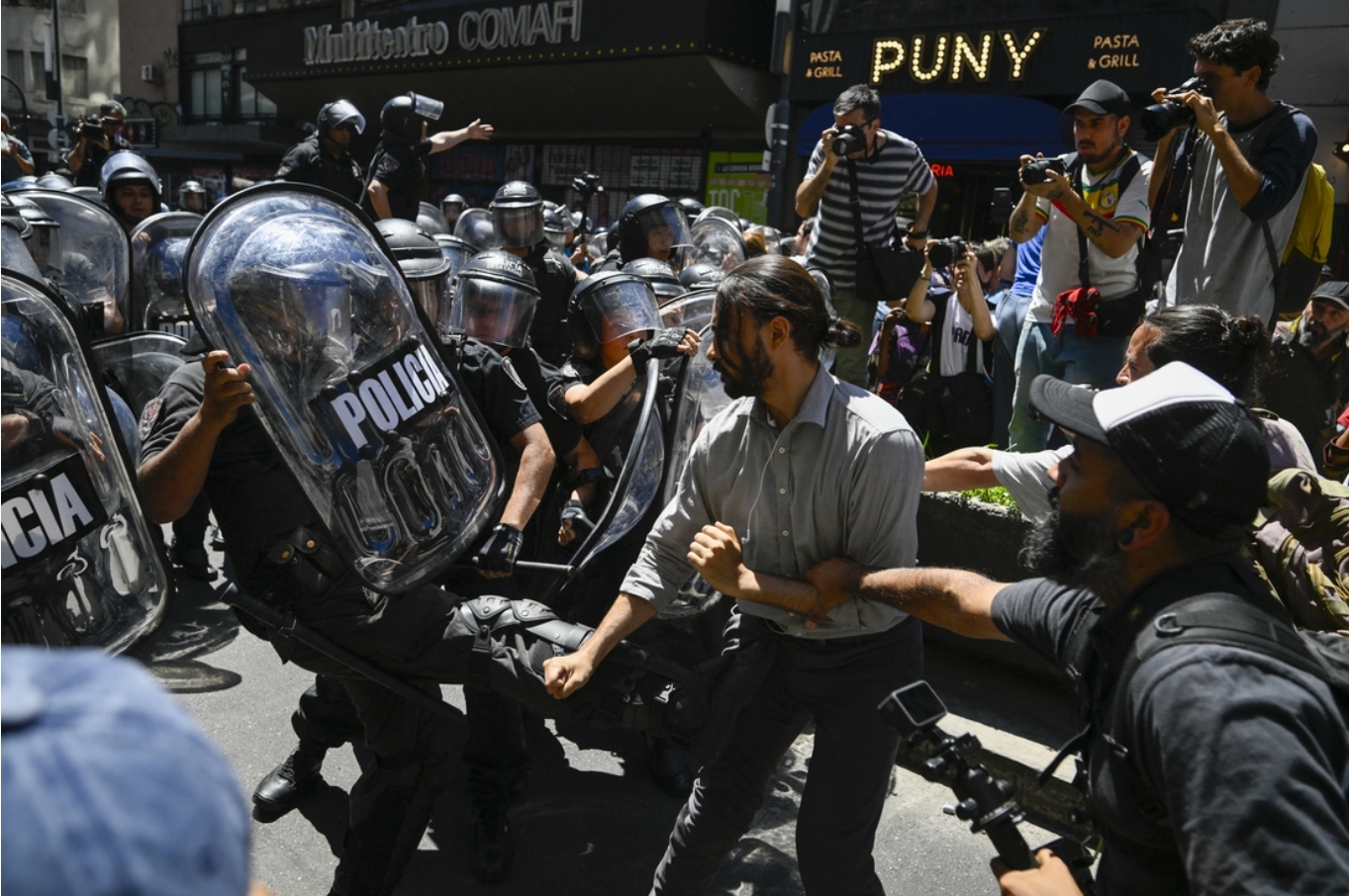 López Obrador recomienda pueblo argentino: No caigan en la trampa de la violencia