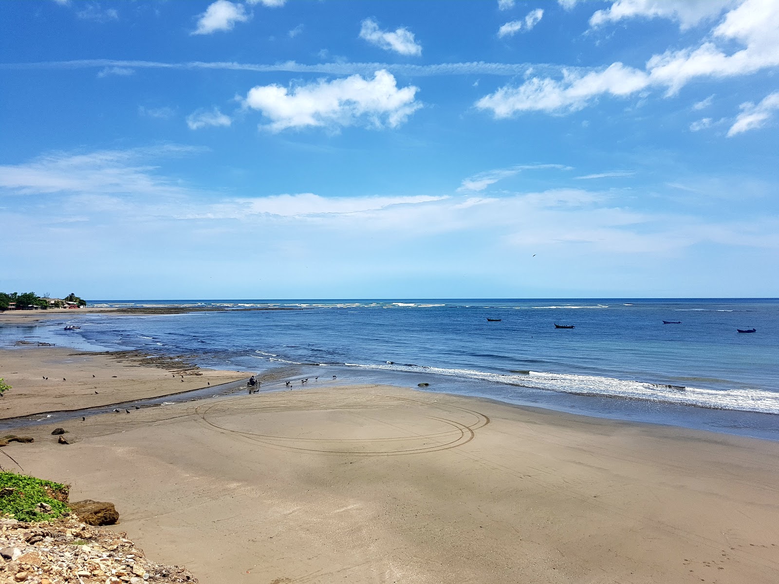 Rescatan cuerpo de un hombre en las aguas de Masachapa