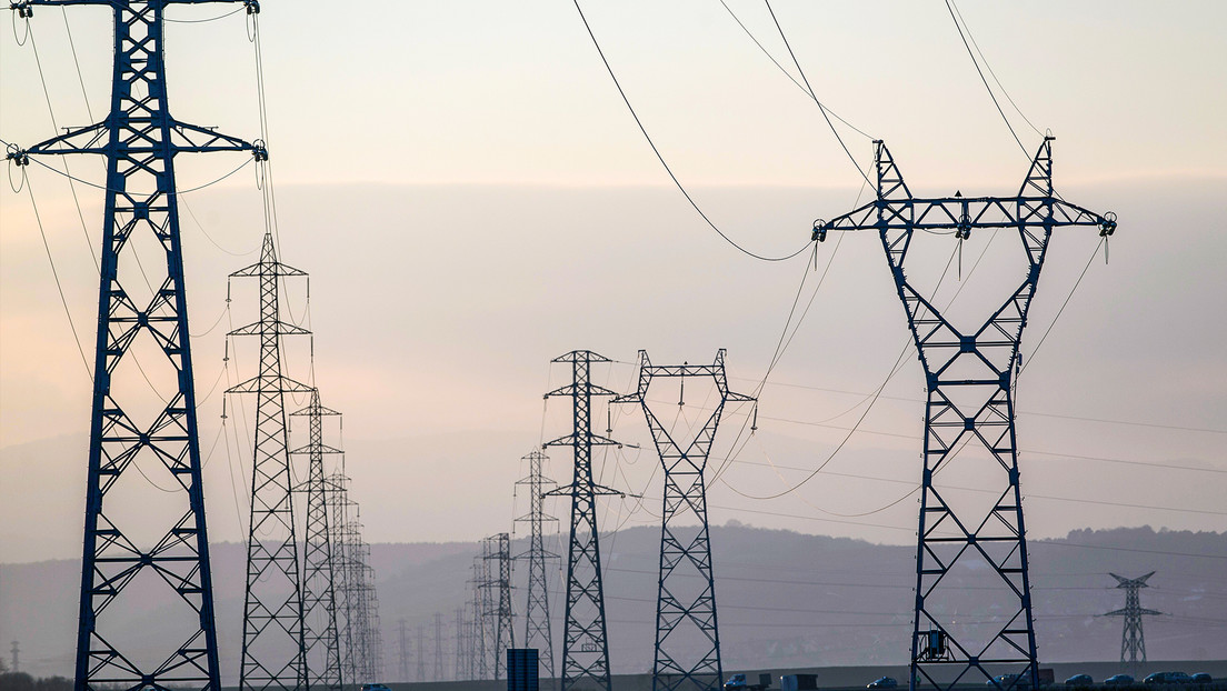 Milei declara la “emergencia” energética en Argentina e impulsa la suba de las tarifas